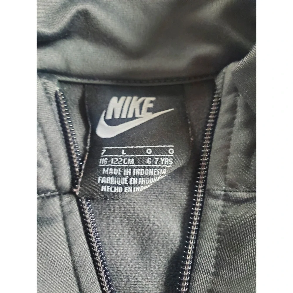 Boy's Nike Black/Gray  Track Jacket - Size 7